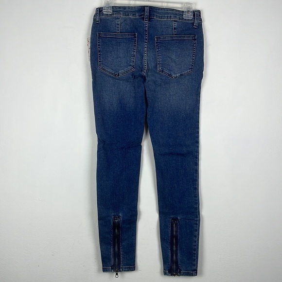 NEW We The Free Womens Jet Blue Denim Low Rise Cropped Skinny Jeans Size 24 - Picture 14 of 16